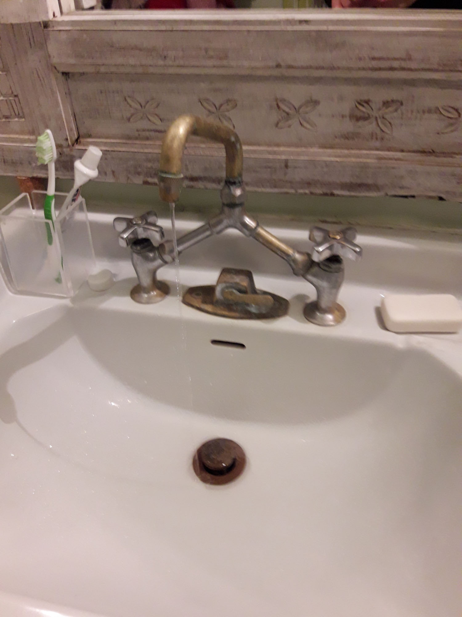 Remplacement de robinet lavabo a Gardanne