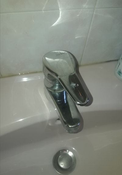 Remplacement de robinet mitigeur lavabo à Gardanne.